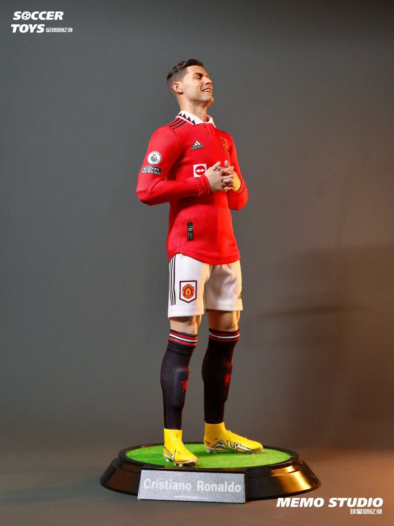 Memo Studio Soccer Memoir Custom 1/6 Cristiano Ronaldo Meditation Celebration Figure