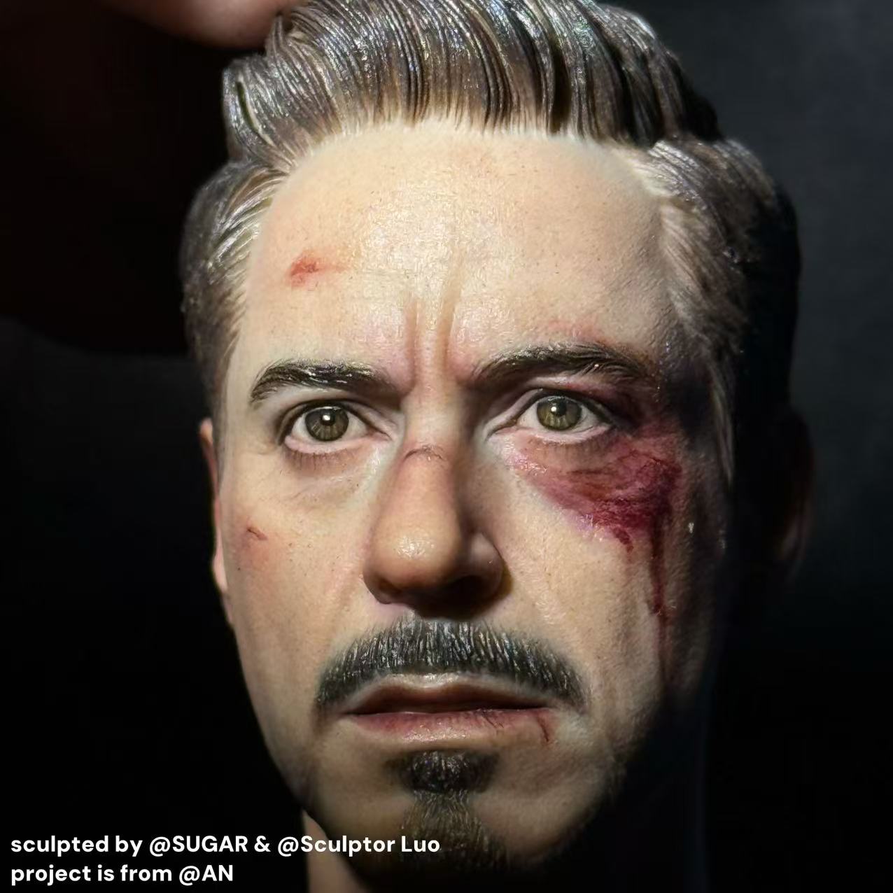 Tony – Mark 42 Battle Damaged 1/6 Head Sculpt