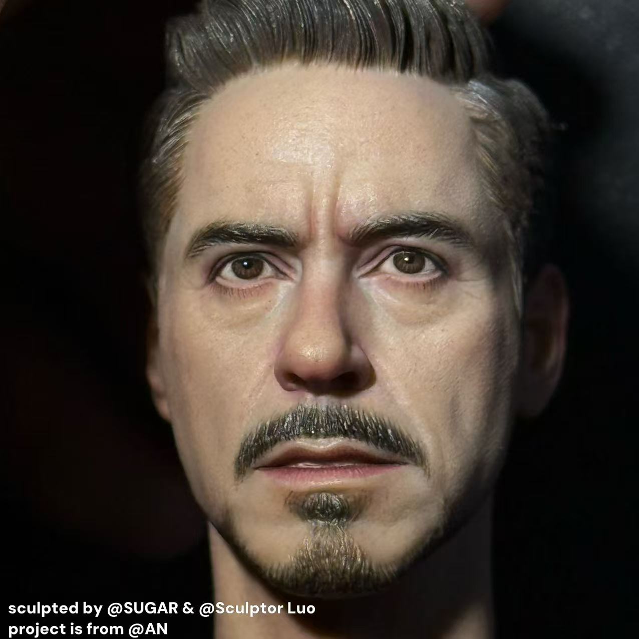 Tony – Mark 42 Battle Damaged 1/6 Head Sculpt