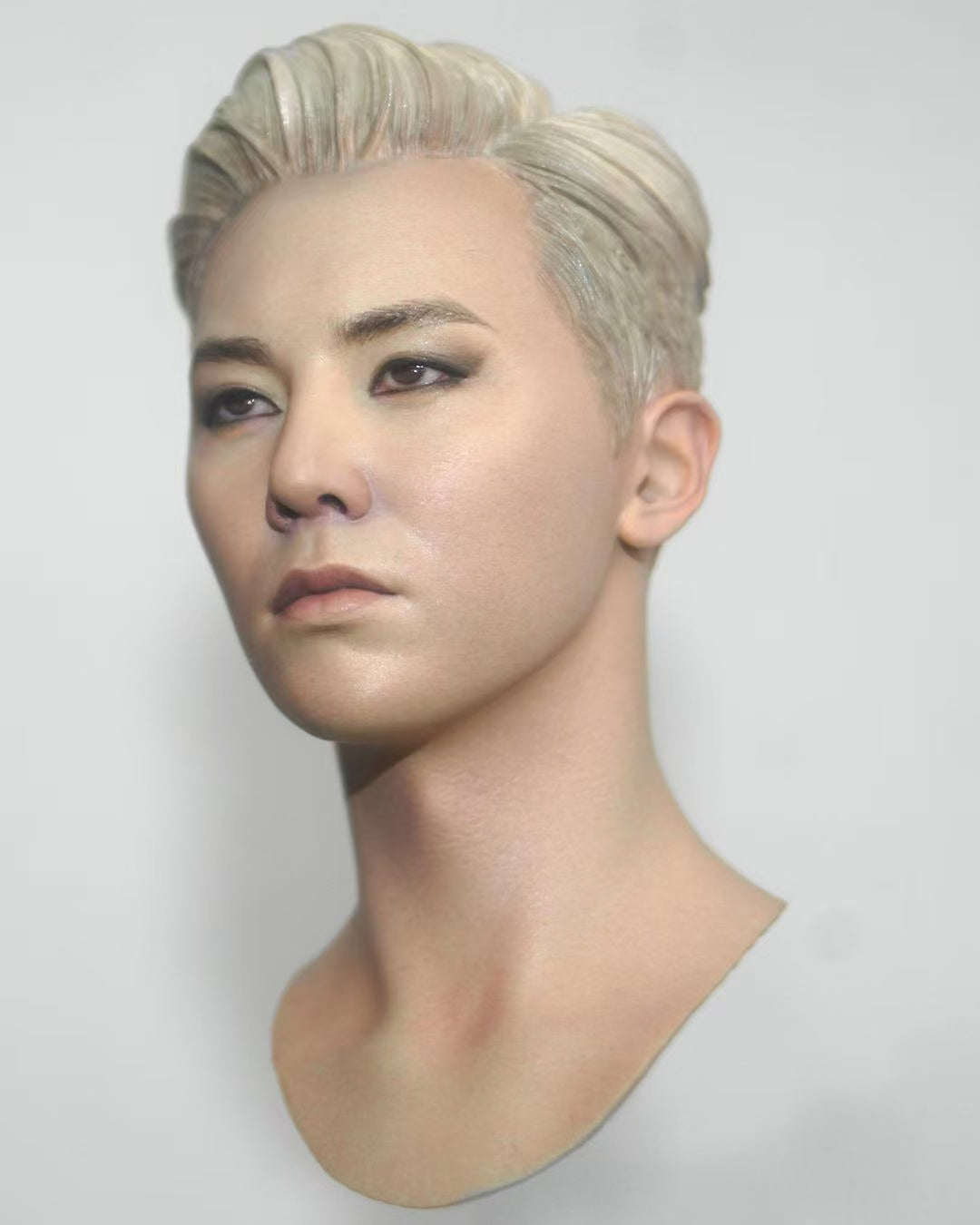 G-Dragon (지드래곤) 1/6 scale head sculpt 