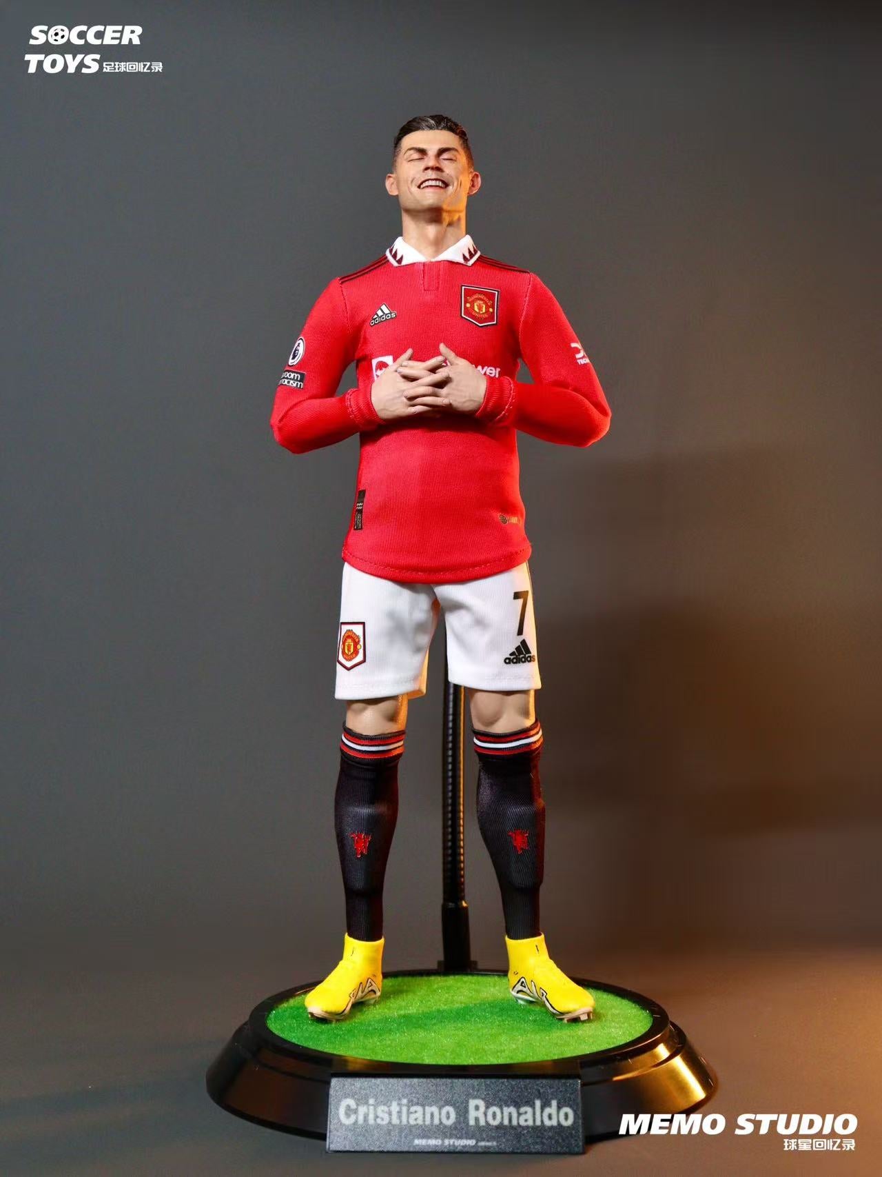 Memo Studio Soccer Memoir Custom 1/6 Cristiano Ronaldo Meditation Celebration Figure
