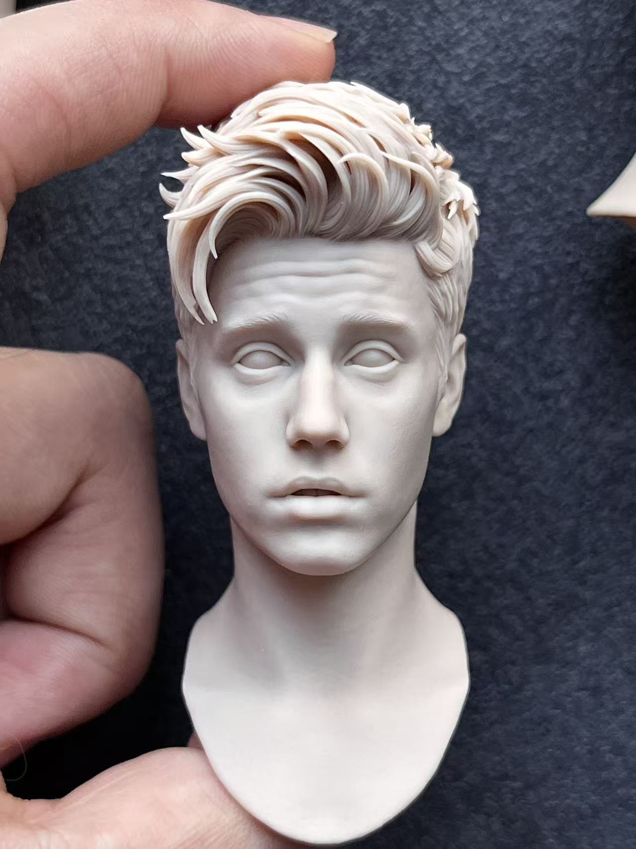 YKS Studio 1/6 Justin Bieber Head Sculpt – 2012–2013 Edition