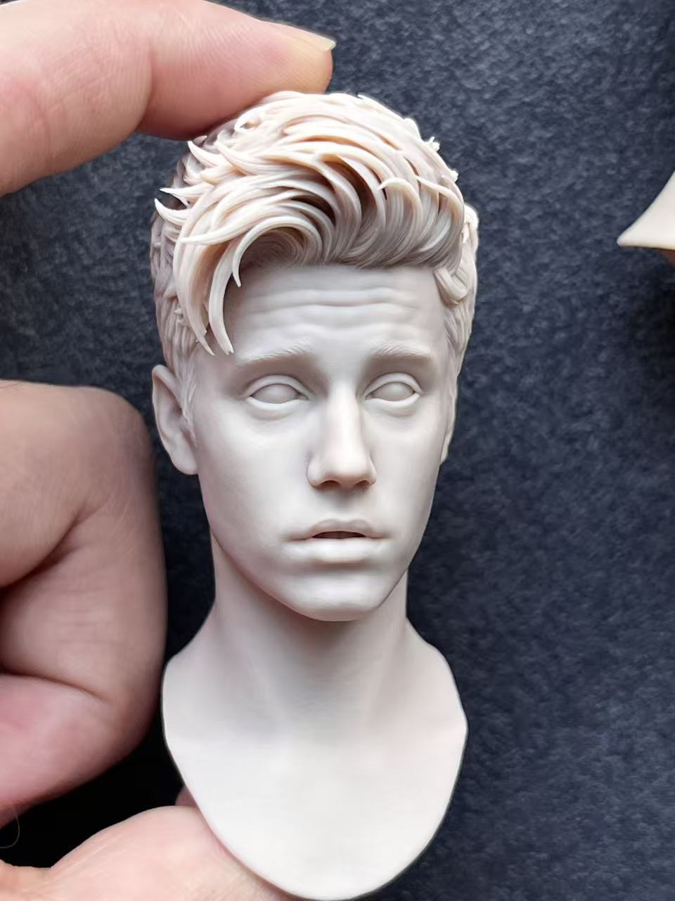 YKS Studio 1/6 Justin Bieber Head Sculpt – 2012–2013 Edition