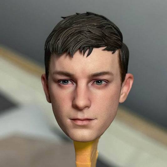 PS5 Game Version – Peter  1/6 Head Sculpt