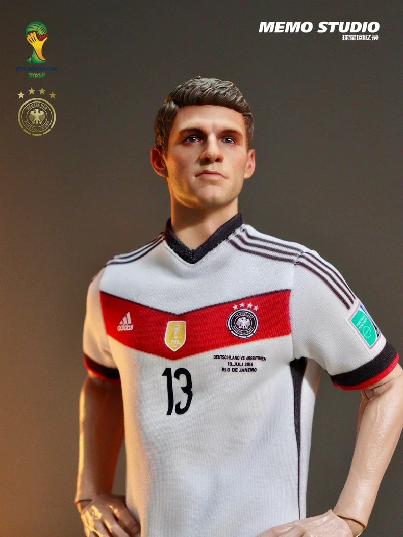 Memo Studio 1/6 Thomas Muller 2014 World Cup Custom Figure Set - upper-body close-up